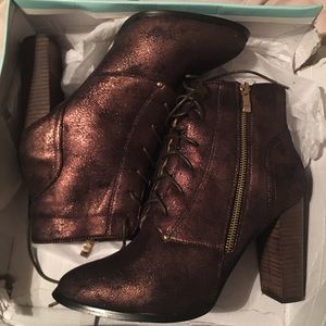 N.y.l.a olygma bronze sparkle heeled boots
